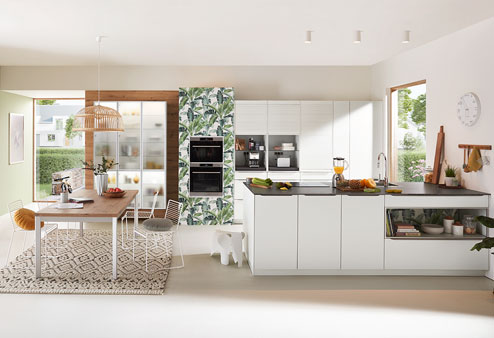 Küche Easytouch - Dunkles Grafit, feine Aluminium-Rahmen und edles Glas - Küchenland Auer